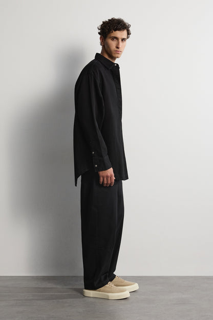 The Ari Overshirt - Black Men