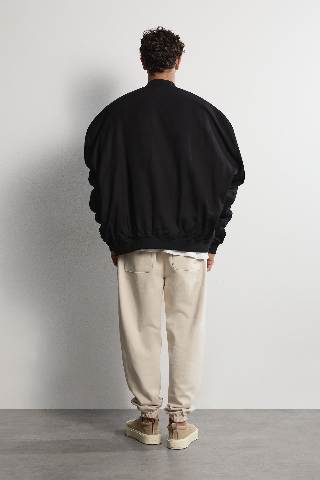 The Ash Trackpant - Cream