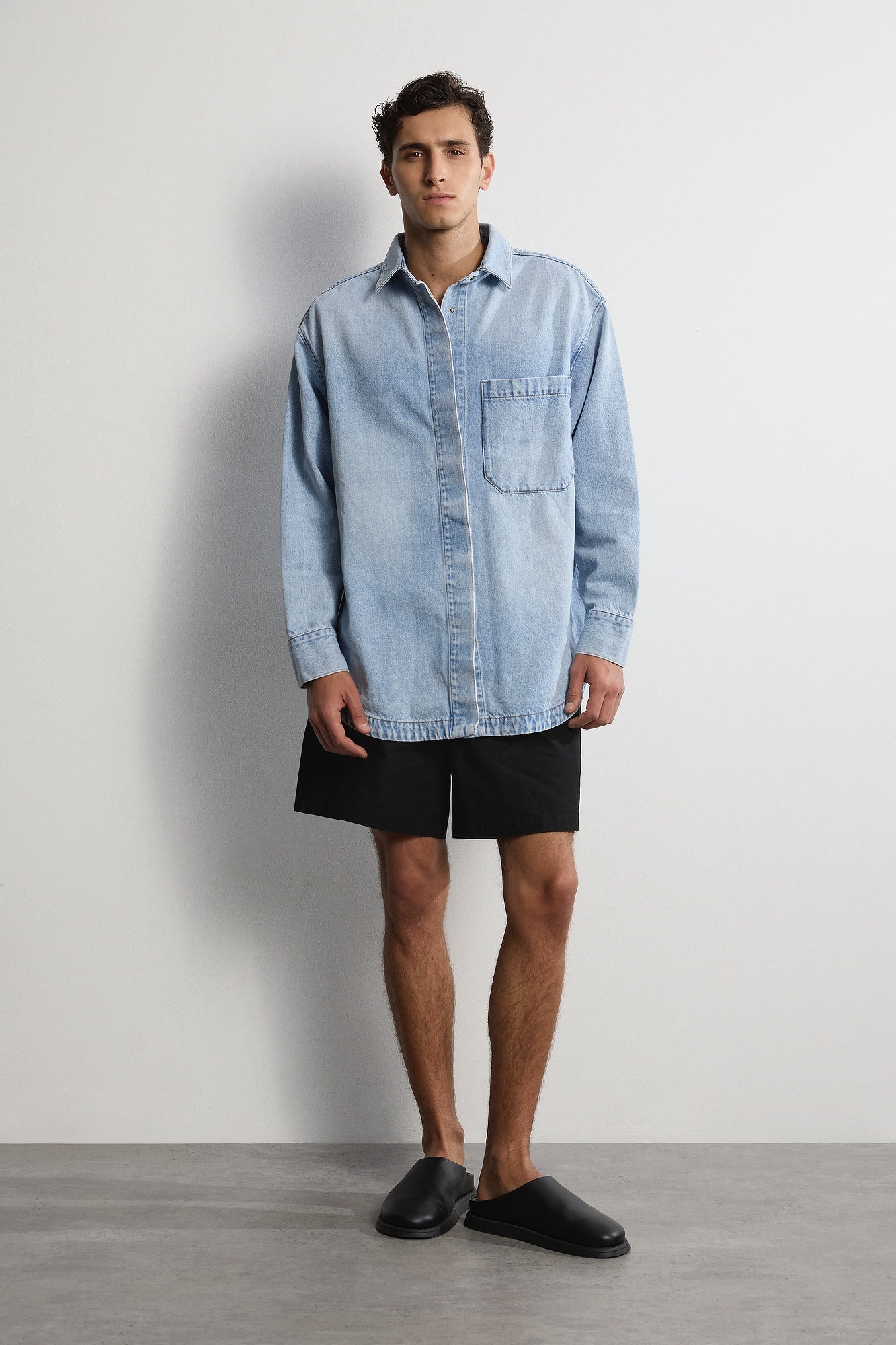 The Ari Overshirt - Light Stone Men