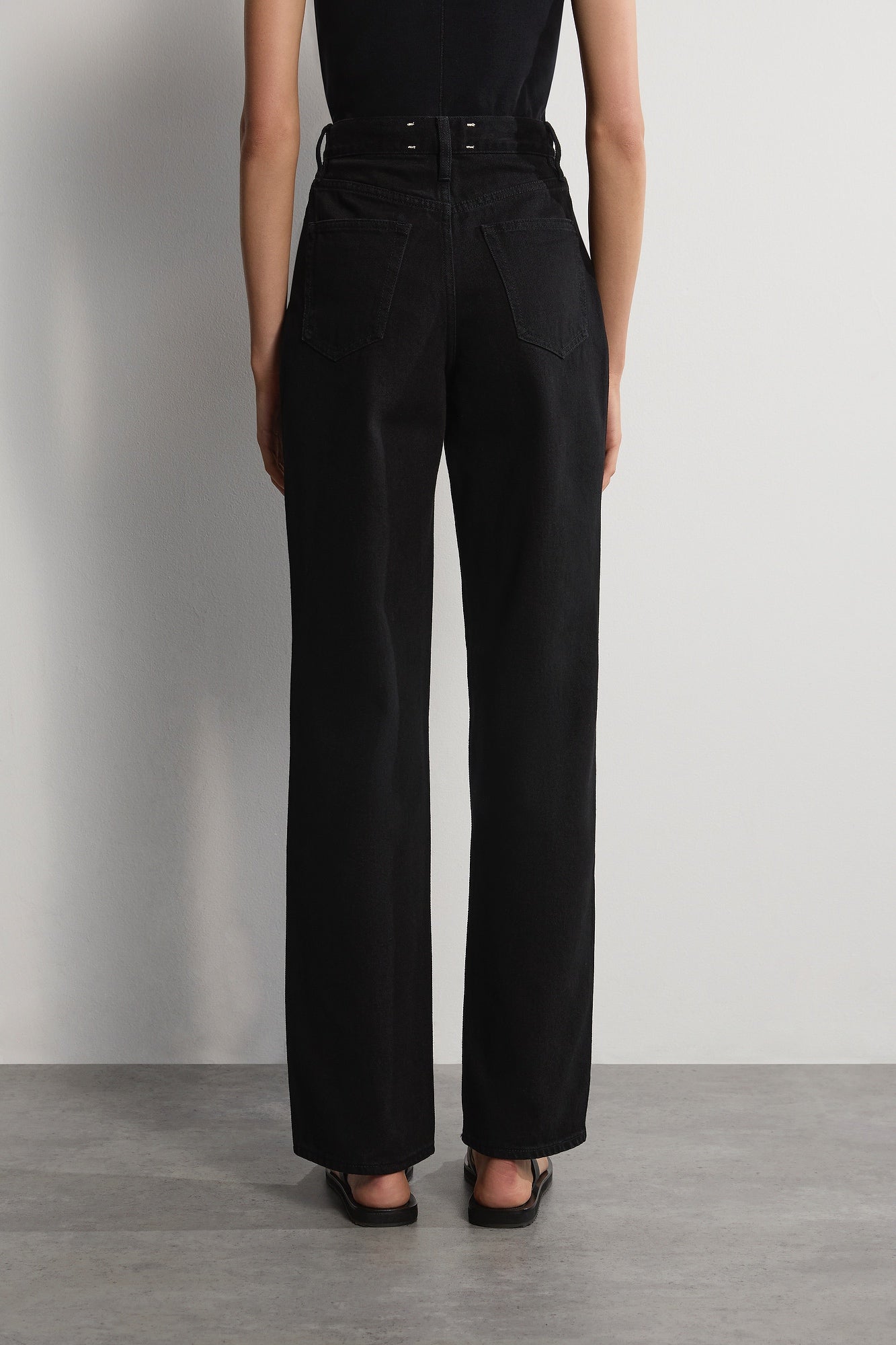 The Meg Jean - Black